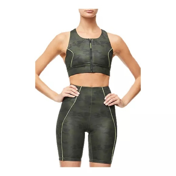 Good American Camo Sports Bra - Picture 2 of 9